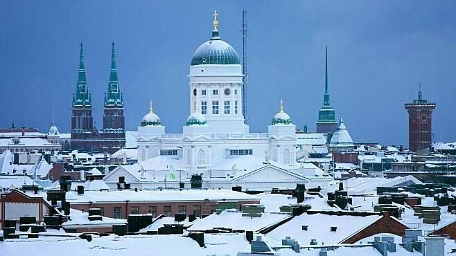 Students enjoying life in Helsinki, Finland